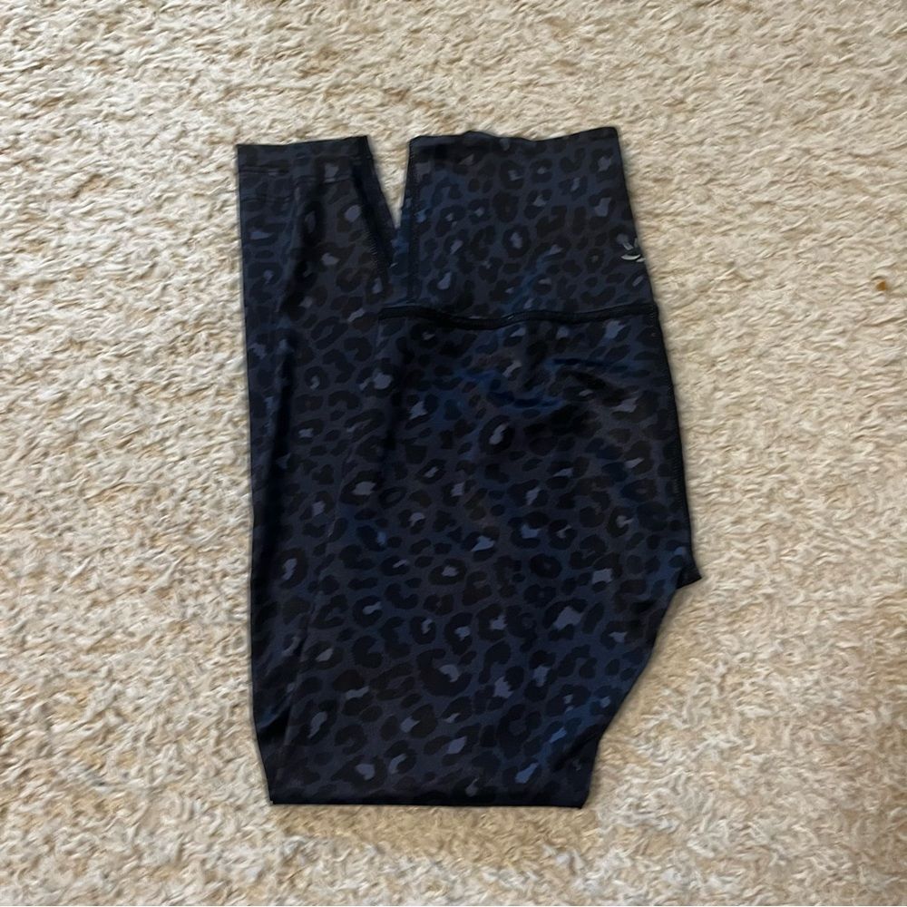 Beyond Yoga Blue Leopard Print Leggings Size Xs